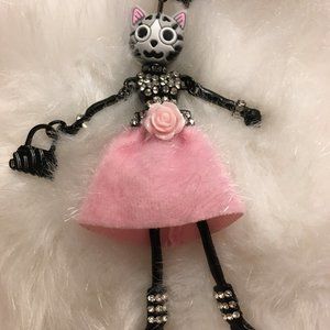 💥SALE 💥CAT FACE DOLL NECKLACE